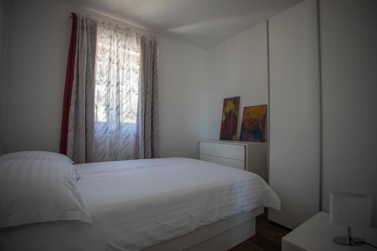 Appartement Blueberry à Bol Extérieur photo